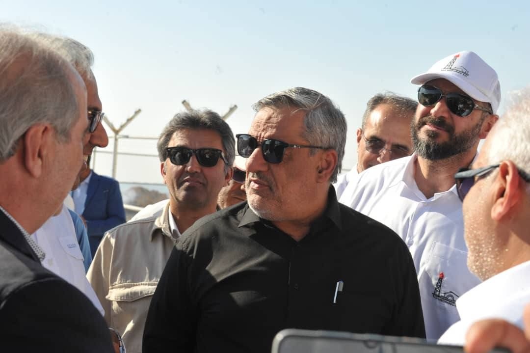 WhatsApp Image 2025-11-25 at 10.42.01 AM (2)